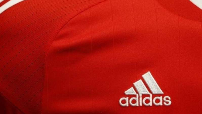 Logo jersey Adidas