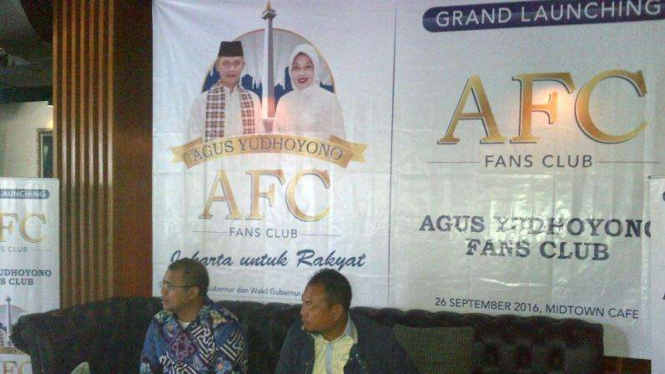 Agus Fans Club (AFC).