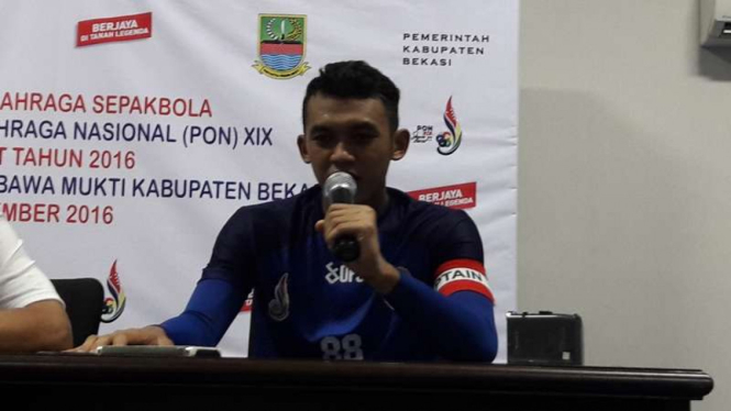 Kapten Tim Sepakbola Jawa Barat, Abdul Aziz 