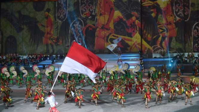 Suasana penutupan Pekan Olahraga Nasional XIX/2016 Jawa Barat