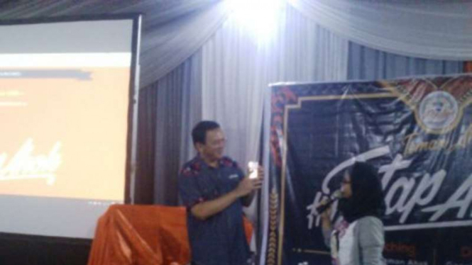 Gubernur DKI Jakarta Basuki T Purnama bersama Teman Ahok.