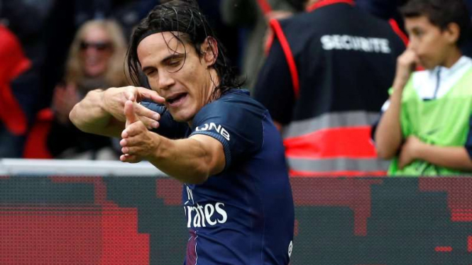 Penyerang Paris Saint-Germain, Edinson Cavani