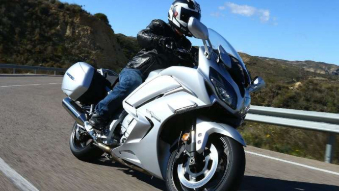 Yamaha FJR1300.