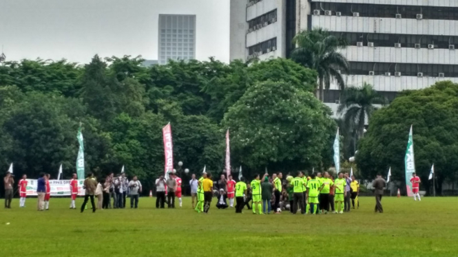 Fraksi PKB DPR RI menggelar pertandingan persahabatan (sepakbola) 