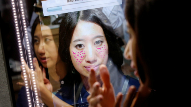 Interactive mirror Panasonic.