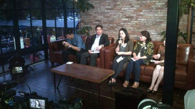 Konferensi pers keluarga mendiang Wayan Mirna Salihin 