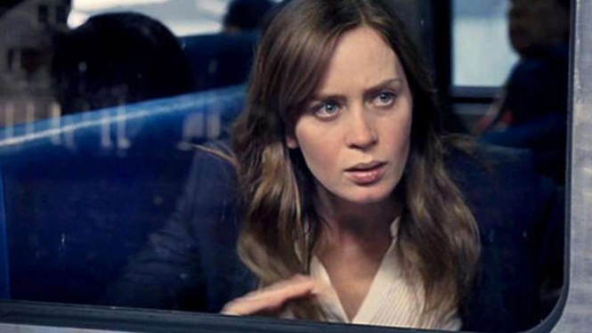 Emily Blunt dalam The Girl on the Train