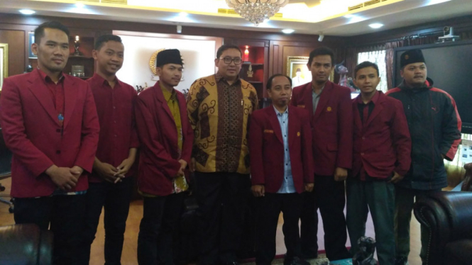 Wakil Ketua DPR RI Fadli Zon Menerima audiensi Himpunan Mahasiswa (HIMA) Persis