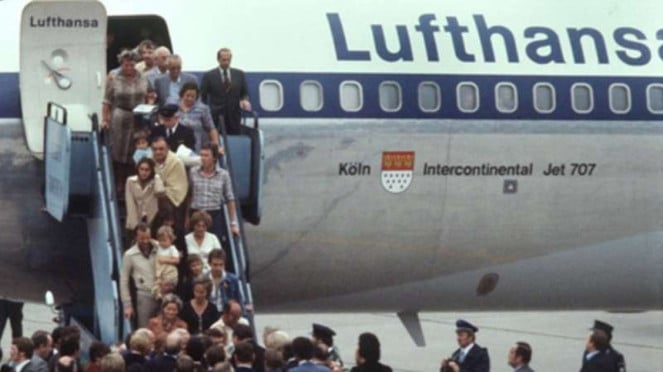 Lufthansa Airlines después de ataques terroristas en Mogadiscio, Somalia.