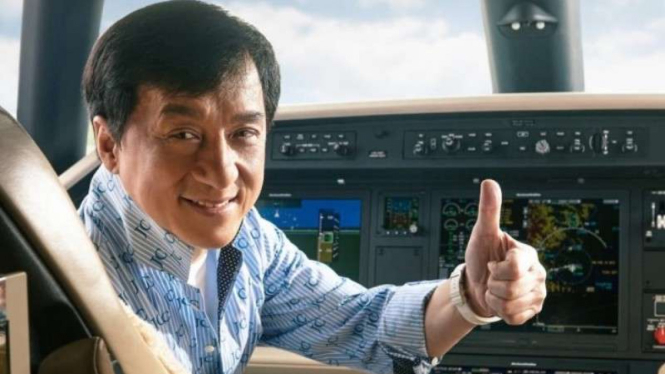 Pesawat pribadi Jackie Chan