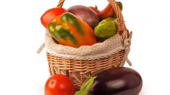 Ilustrasi buah dan sayur organik