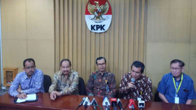 Konferensi pers di KPK terkait pencegahan korupsi di sektor kepabeanan.