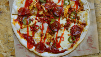 Di Restoran Ini, Pizza Dimasak Hanya dalam Waktu Tiga Menit