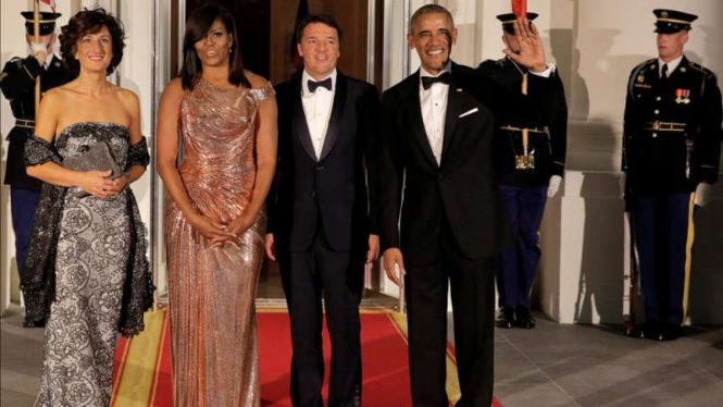  Presiden AS Barack dan Michelle Obama bersama PM Italia dan istri.