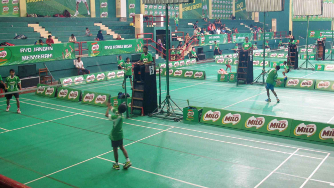 Suasana pertandingan SIRNAS-MILO School Competition Surabaya.