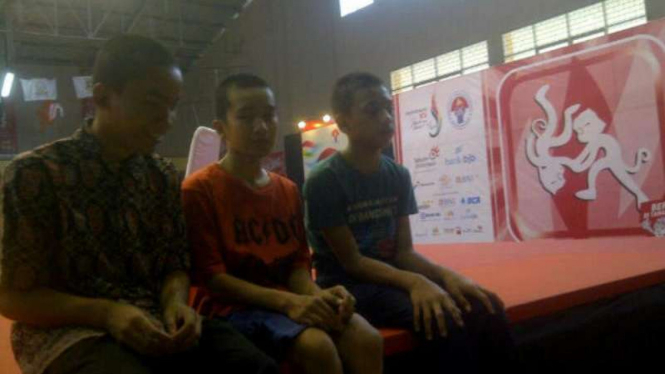Tiga Tunanetra saksikan Peparnas 2016 di Bandung