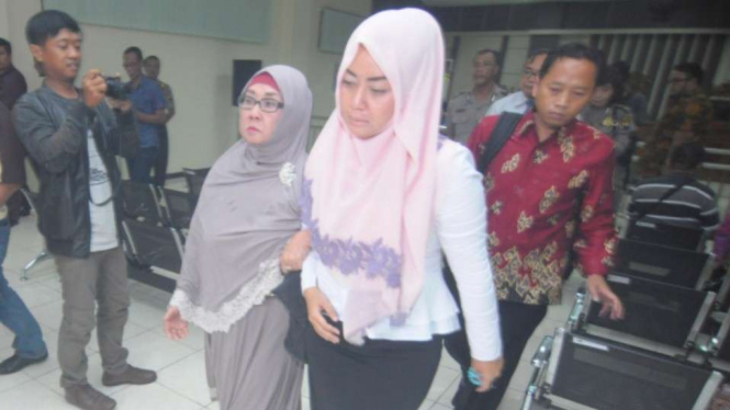 Diah Ayu Kusumaningrum, terdakwa pembobol dana kas daerah milik Pemkot Semarang.