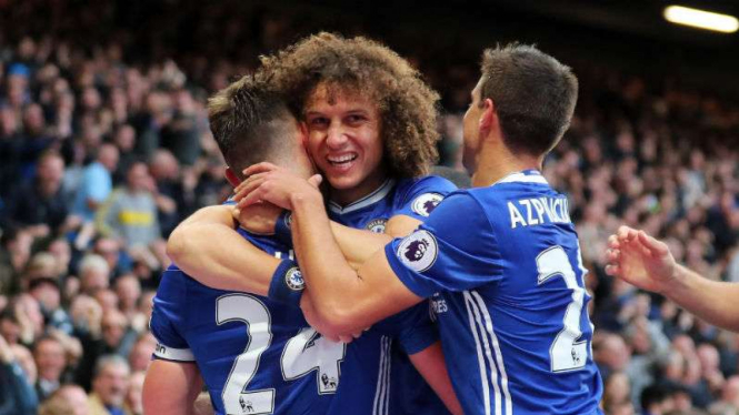 Tiga bek andalan Chelsea, Gary Cahill, David Luiz dan Cesar Azpilicueta