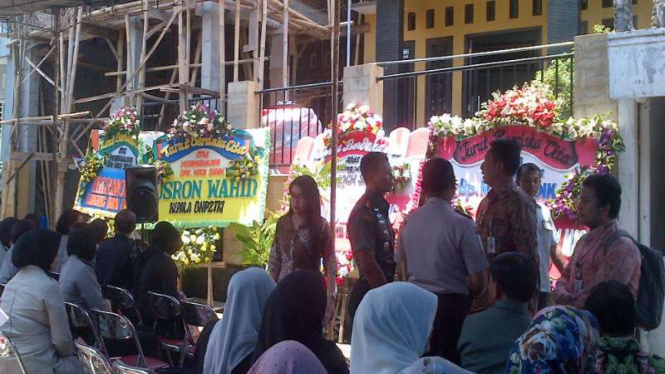 Suasana di rumah duka ayahanda Menlu Retno Marsudi di Semarang