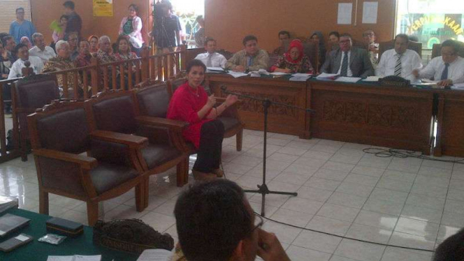 Istri Irman Gusman bersaksi pada sidang Praperadilan di PN Jakarta Selatan