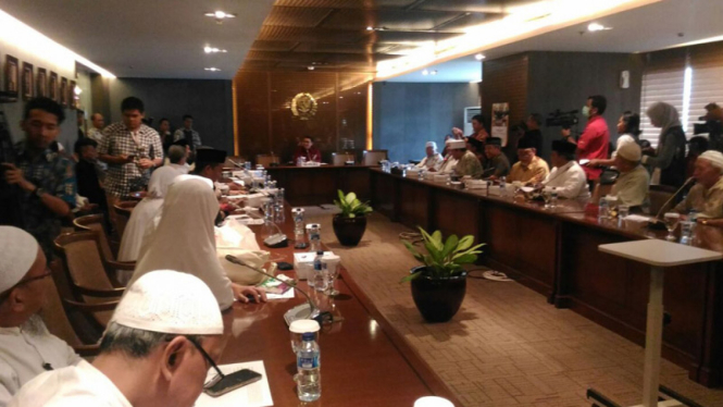 35 perwakilan ormas Islam menemui Wakil Ketua DPR RI Fadli Zon
