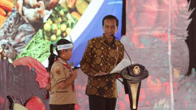 Presiden Joko Widodo menghadiri peringatan Hari Pangan se-Dunia yang dipusatkan di Boyolali, Jawa Tengah, pada Sabtu, 29 Oktober 2017.