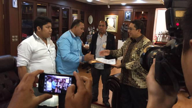 Wakil Ketua DPR RI Fadli Zon Senin 31 menerima Paguyuban Pedagang Pasar Ciawi