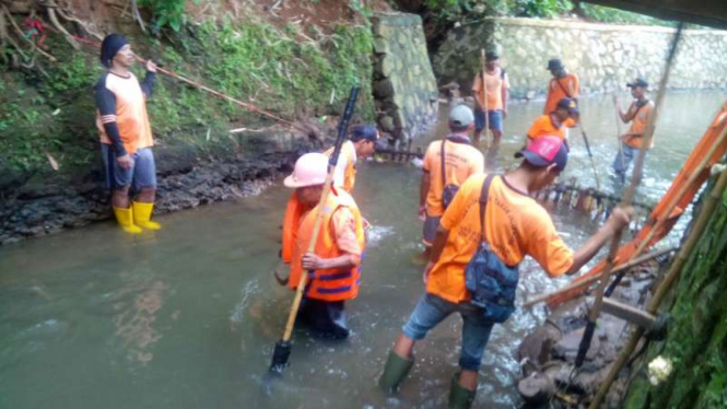 Petugas PPSU di Kalisari, Jakarta Timur, (02/11).