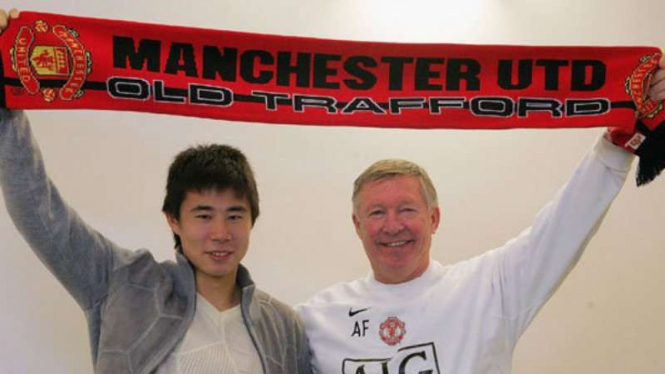 Dong Fanzhuo dan Sir Alex Ferguson