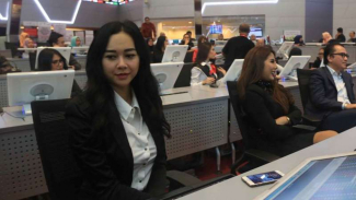 Perempuan Mandiri di Mata Aura Kasih
