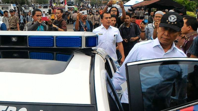 Menteri Koordinator Bidang Politik, Hukum, dan Keamanan, Wiranto.