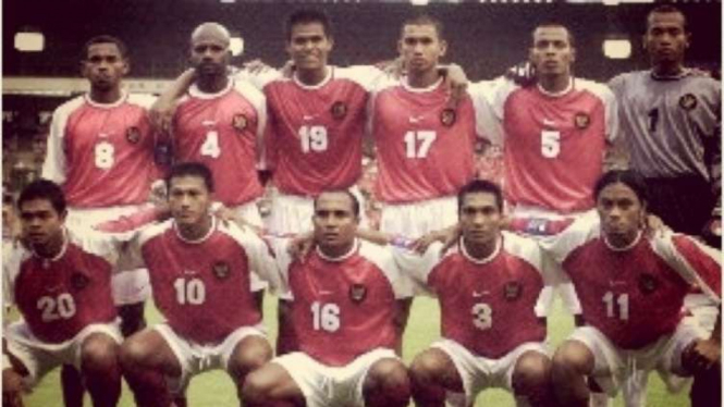 Skuat timnas Indonesia pada Piala Tiger 2002