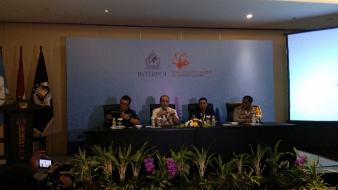 Press conference sidang umum Interpol di Bali.