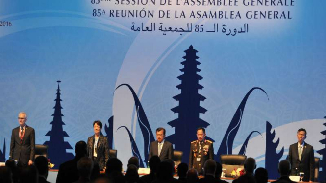 Wakil Presiden Jusuf Kalla membuka Sidang Umum Interpol di Nusa Dua Bali 