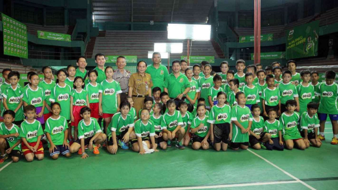 Para peserta Sirnas-Milo School Competition Manado 2016.