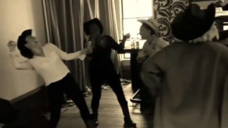 Terungkap, Penyanyi dan Judul Lagu Video Mannequin Challenge
