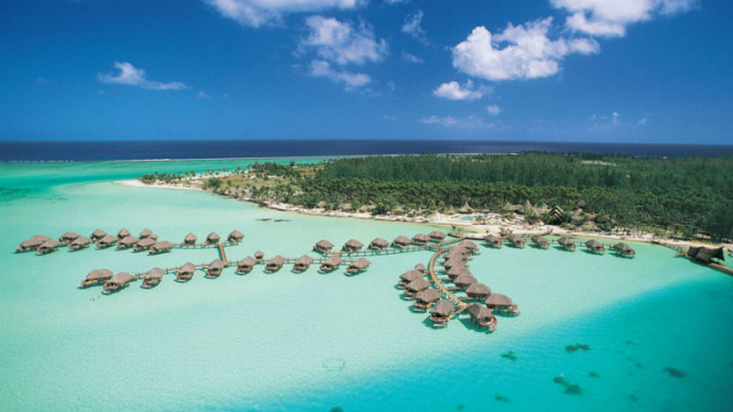 Bora Bora Pearl Beach