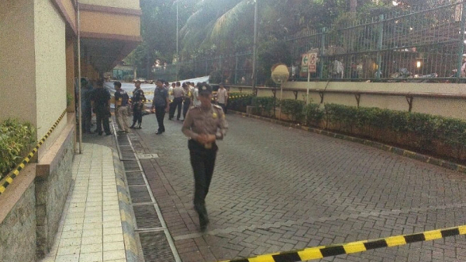 Lokasi pria jatuh di RS Fatmawati Jakarta