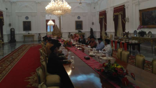 Jokowi bertemu pimpinan Ormas Islam di Istana Negara, Rabu, 9 November 2016.