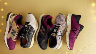 Incar Pasar Sportstyle, New Balance Gandeng Ikon Pop Rosalía Jadi Brand Ambassador