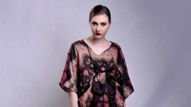Baju Batik Palembang Karya Yunita