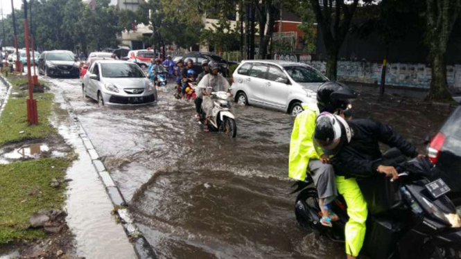 Banjir di Bandung, Jawa Barat.