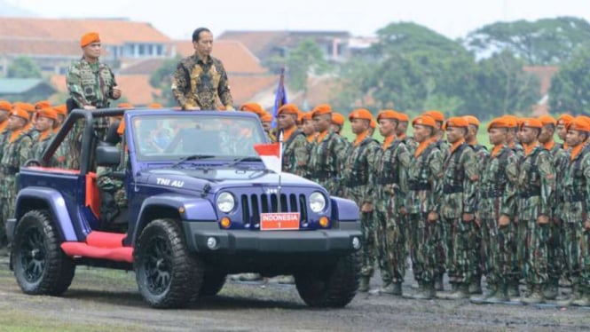 Presiden Joko Widodo kunjungi Korpaskhas di Lanud Sulaiman, Bandung