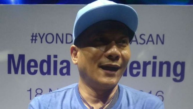 Iwa Kusuma alias Iwa K, rapper kawakan Indonesia, saat ditemui di X2 Club, Plaza Senayan, Jakarta, pada Jumat, 18 November 2016.