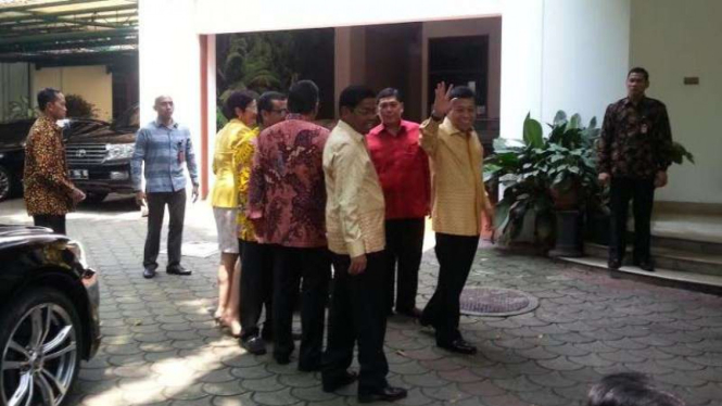 Setya Novanto dirumah Megawati, Minggu, 20 November 2016.
