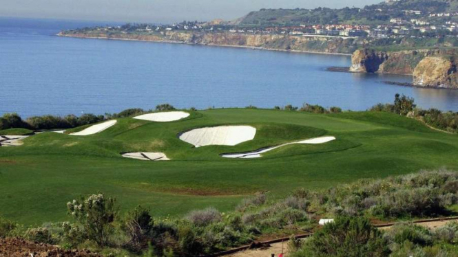 Golf Courses Trump