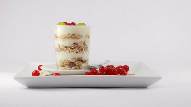 Ilustrasi menu sarapan yoghurt