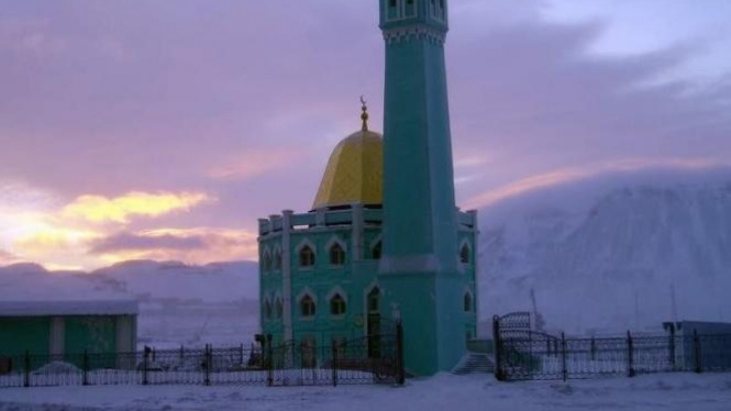 Masjid Nurd Kamal, Rusia.