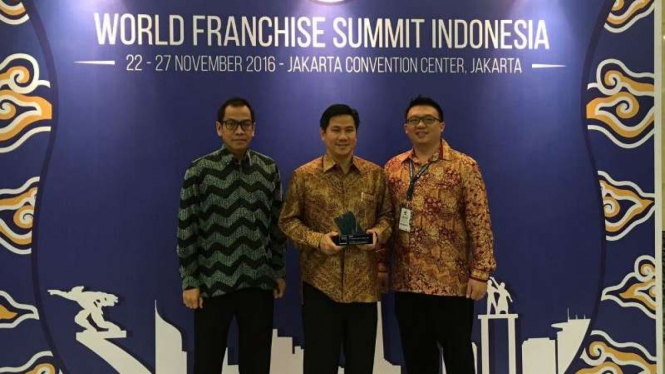 Alfamart Raih Penghargaan Waralaba Indonesia 2016