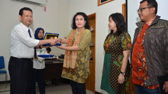 Wakil Ketua Badan Urusan Rumah Tangga (BURT) DPR RI Elva Hartati 